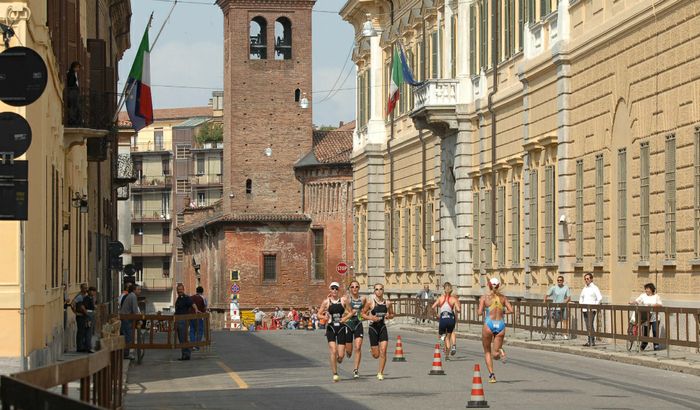 Un passaggio nelle vie del centro