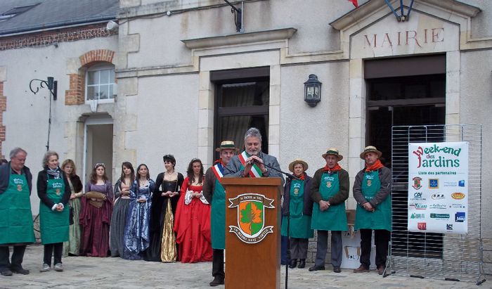 Gemellaggio a Saint Dénis en Val