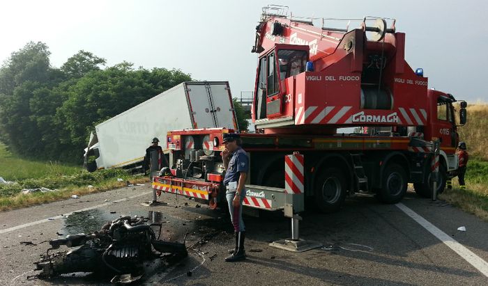INCIDENTE MORTALE TANGENZIALE CREMA