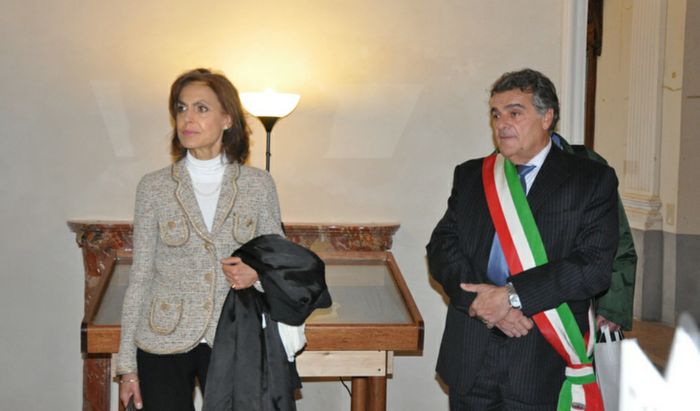 Il Prefetto di Asti, Dott.ssa Paola Picciafuochi, e il Sindaco di Costigliole d'Asti Giovanni Borriero