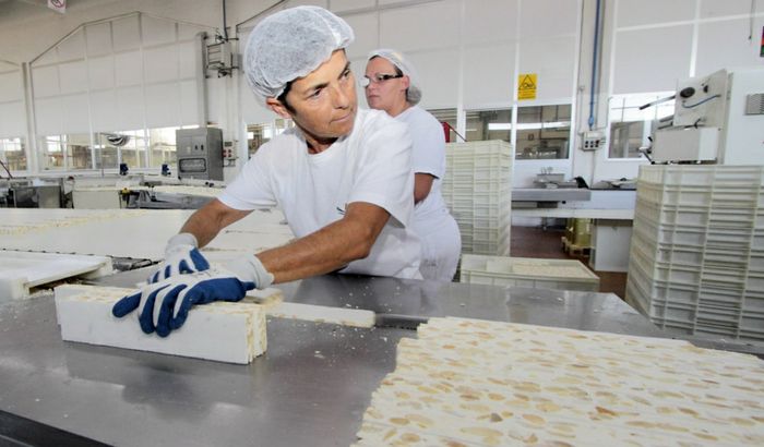 Produzione del Torrone