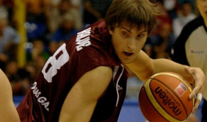 Ernests Kalve