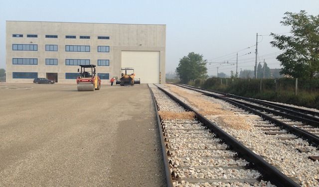 STORTI AUTOTRASPORTI A PIADENA - FERROVIA

