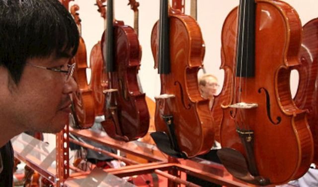 Liuteria-unesco

violini in mostra