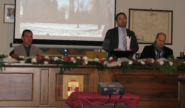 A Robecco, da sinistra a destra, Zamboni, Pipperi e Guindani