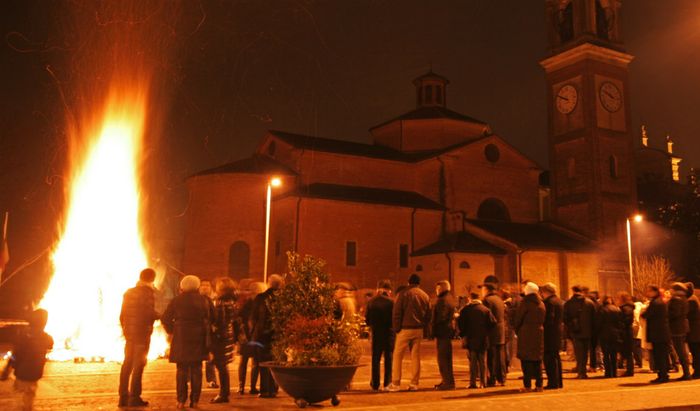 Il falò, segno distintivo dei giorni della Merla