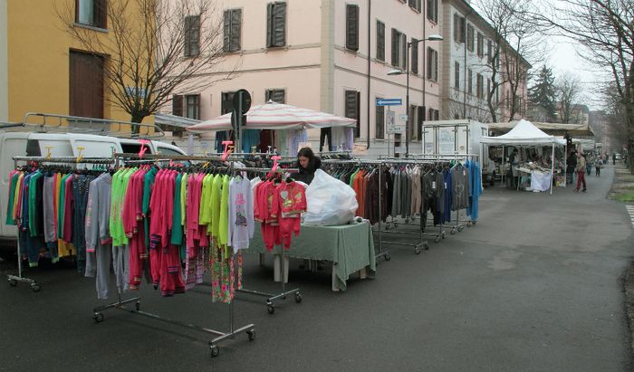 Mercato rionale piazza Fiume