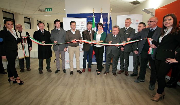 Inaugurazione del nuovo punto Enel