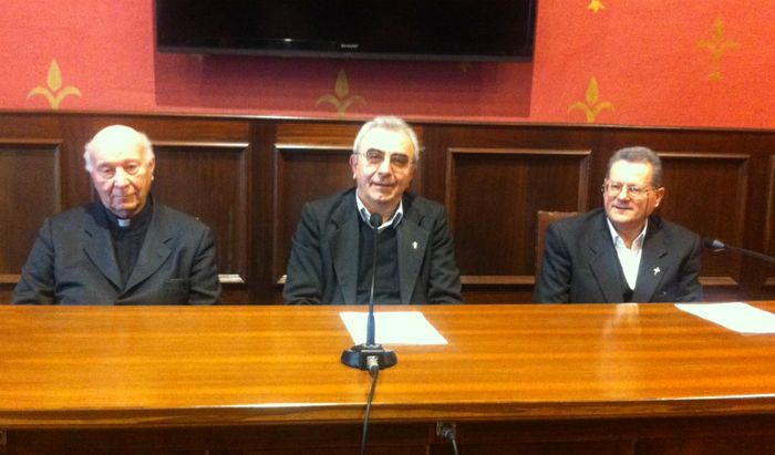 Monsignor Vito Barbaglio, monsignor Franco Manenti e don Pierluigi Ferrari