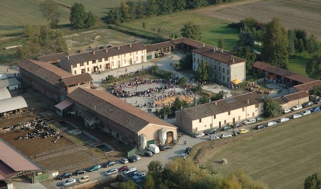 
CA DE' ALEMANNI FATTORIE DIDATTICHE 