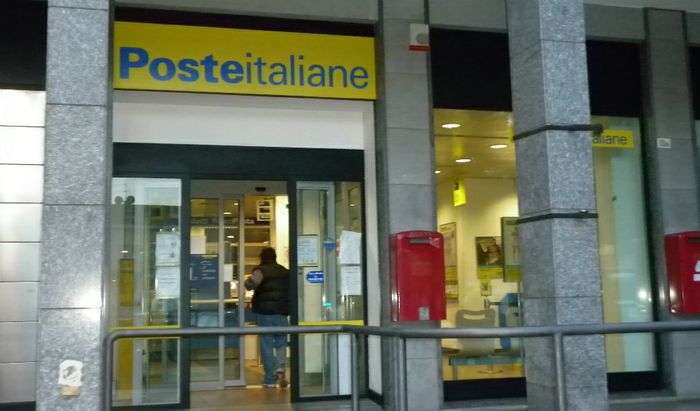 Poste Italiane reports 44% hike in net profit
