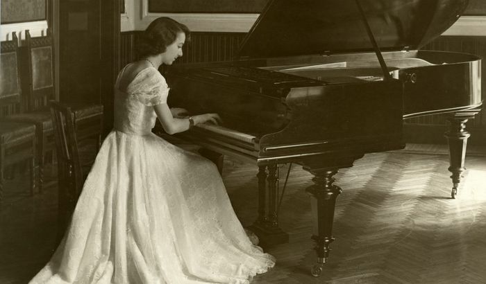 Carla Giudici al pianoforte