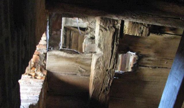 Interno torre soncino 
