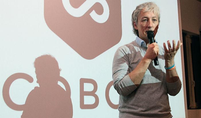 Riccardo Luna durante la presentazione
