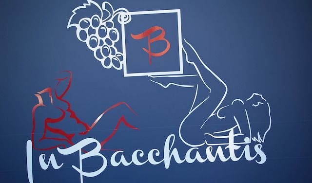 Logo In Bacchantis

