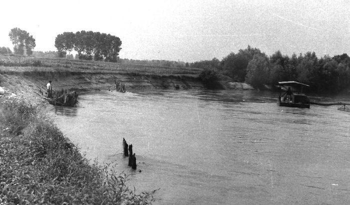 Un mulino natante sul fiume a Bordolano