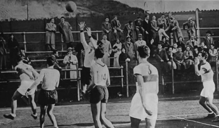 La pallacanestro alla fine degli anni Trenta