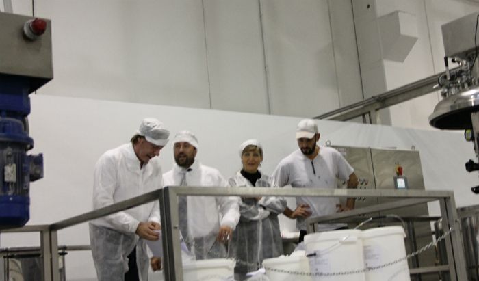 Ancorotti Cosmetics visita Carlo Vezzini