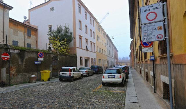 Via colletta

