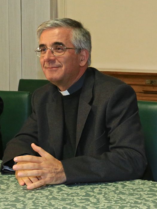 Il Vescovo Napolioni