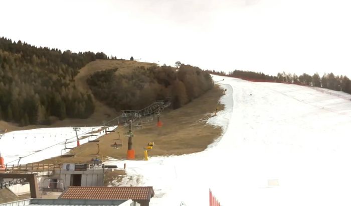 Montagna senza neve