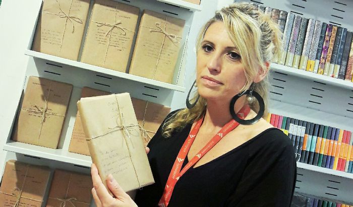 Annalisa Arena della Feltrinelli di corso Mazzini
