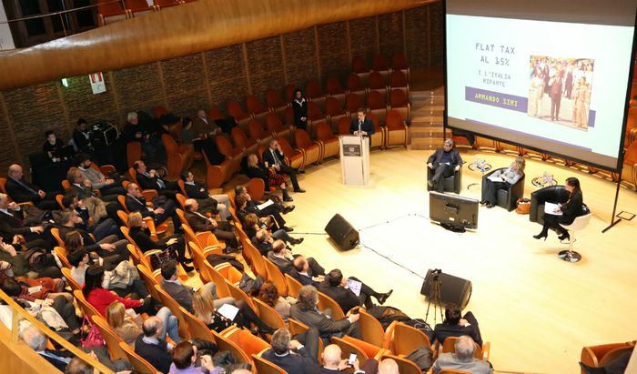 Flat Tax, SI, Flat Tax, NO? - Convegno Piccola Industria di Confindustria