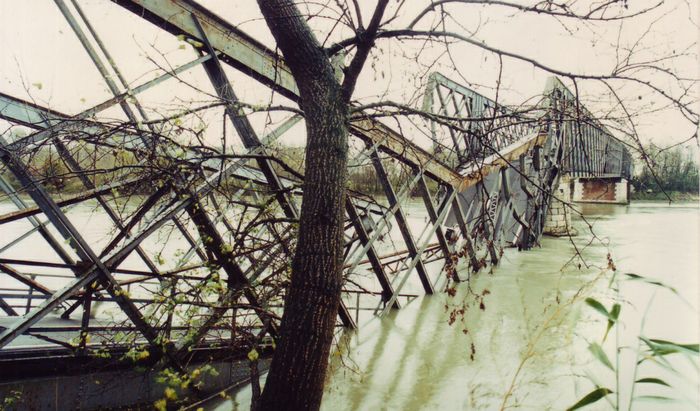 Il crollo del ponte Adda a Montodine