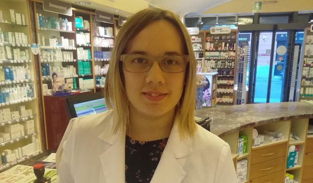BEATRICE GUARNERI FARMACISTA