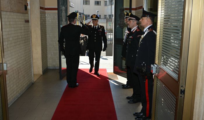Il Generale di Corpo d’Armata Gaetano Maruccia, Comandante dell’Interregionale Carabinieri “Pastrengo”, ha visitato per la prima volta il Comando Provinciale dei Carabinieri di Cremona. 