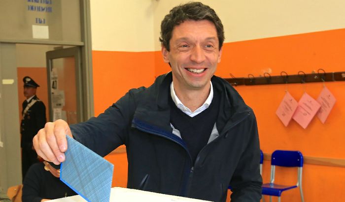 Gianluca Galimberti vota