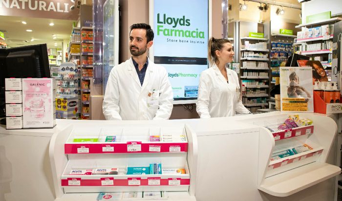 Lloyds Farmacia