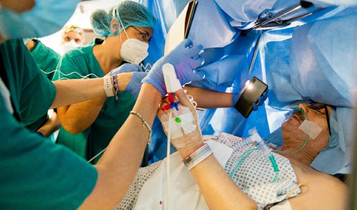 Intervento neurochirurgia ospedale di Cremona