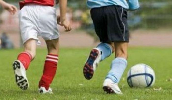 Ragazzini in campo