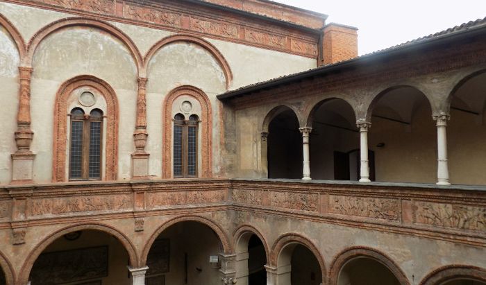 Cortile Palazzo Fodri