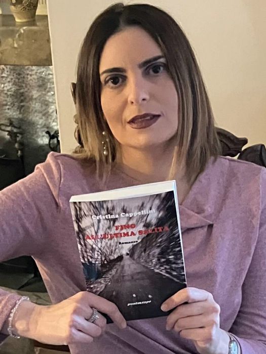 Cristina Cappellini con il suo ultimo libro