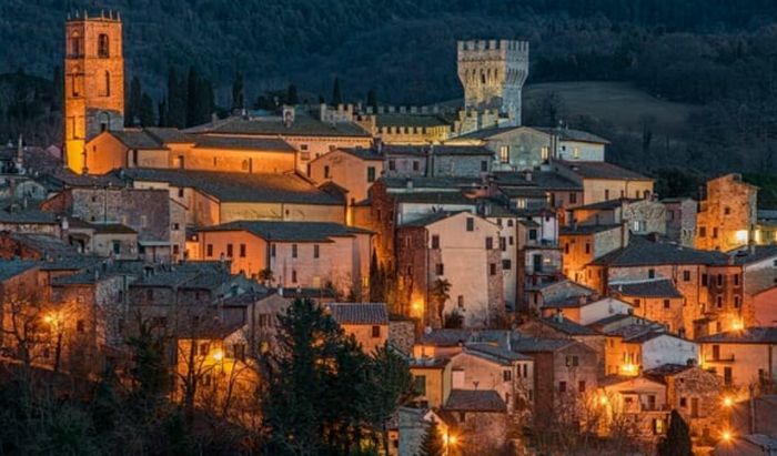 San Casciano dei Bagni di notte