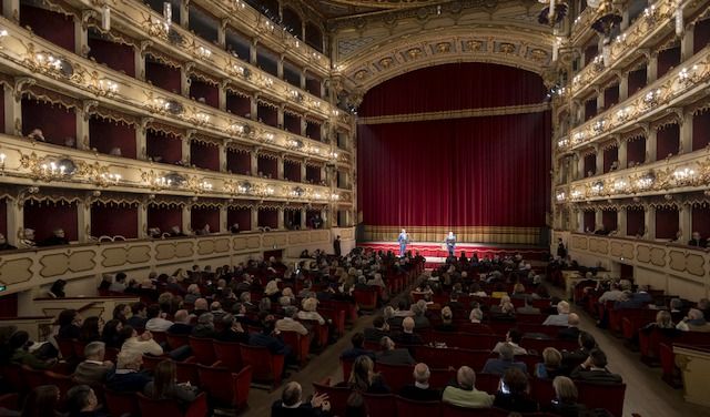 Le celebrazioni dei 70 anni di Padania Acque al Teatro Ponchielli

L'evento di celebrazione dei 70 anni di Padania Acque