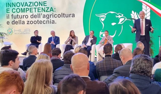 Giuliano Noci, docente del Politecnico e presidente dell'Hub della Conoscenza