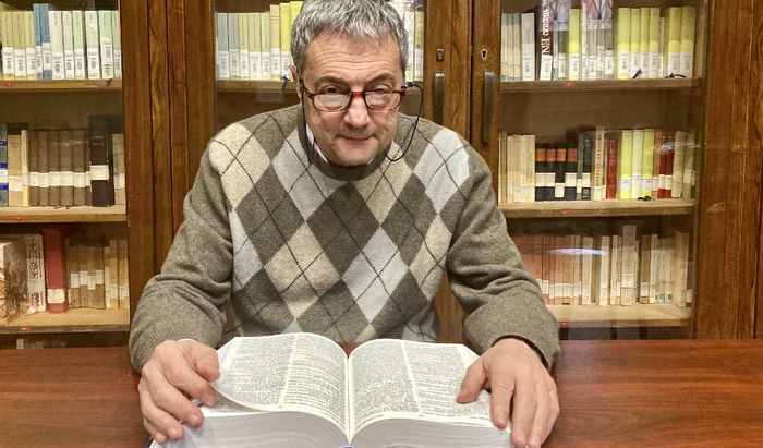 Il prof. Luca Bernabè