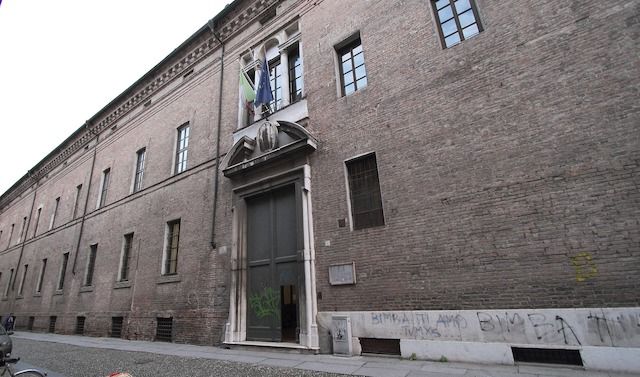 La facciata del Liceo Manin di Cremona