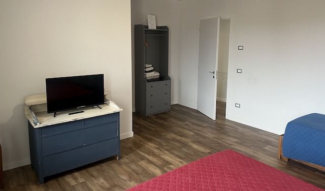 Bed and Bike Cremona camera da letto