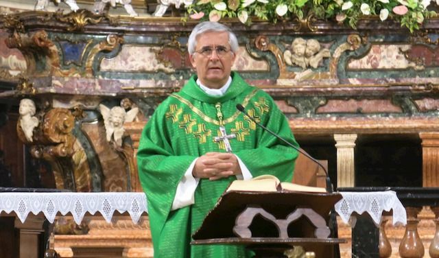 Mons. Antonio Napolioni, vescovo di Cremona