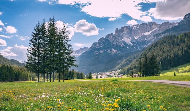 Uno scorcio della val di Fassa

